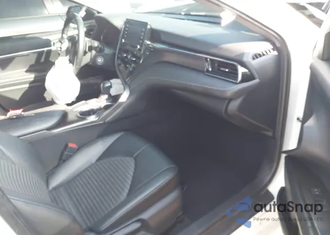 2021 Toyota Camry Se Nightshade Edition z USA, uszkodzony, nr VIN 4T1G11AKXMU427889